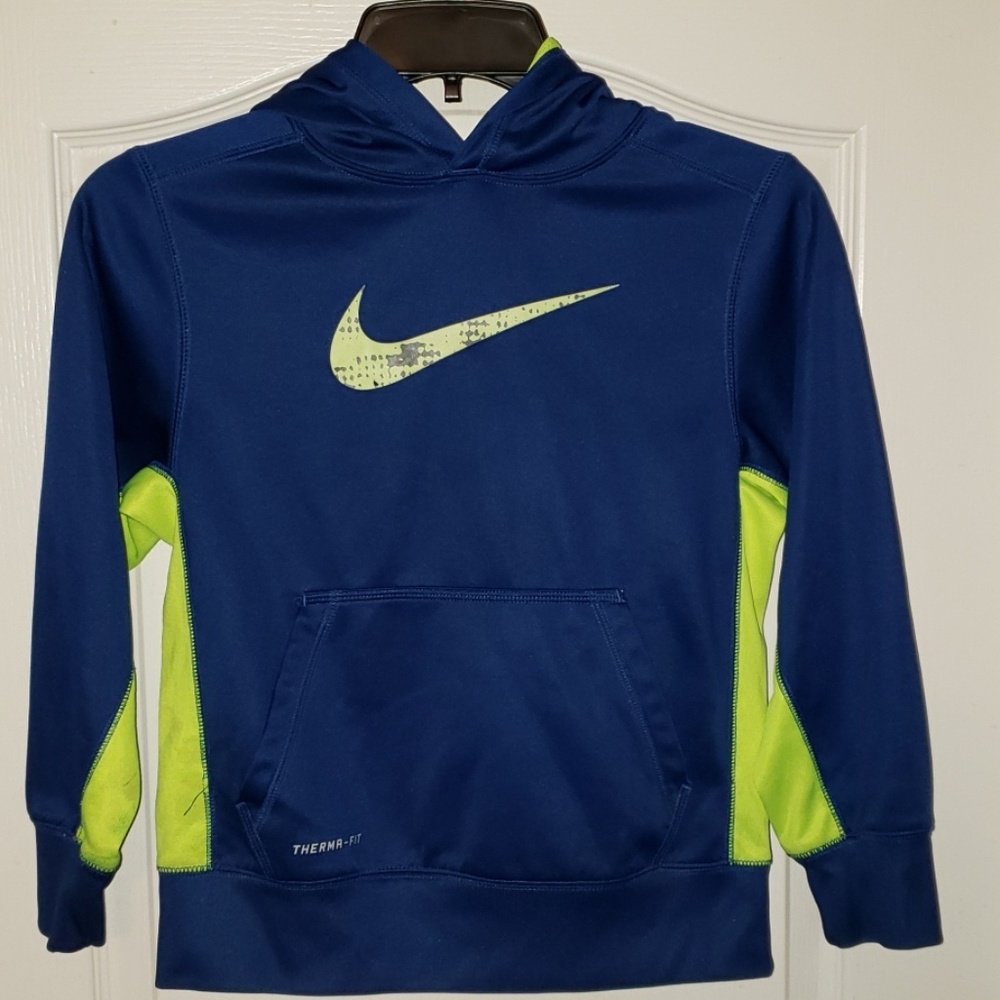 Nike boys sweatshirt YS